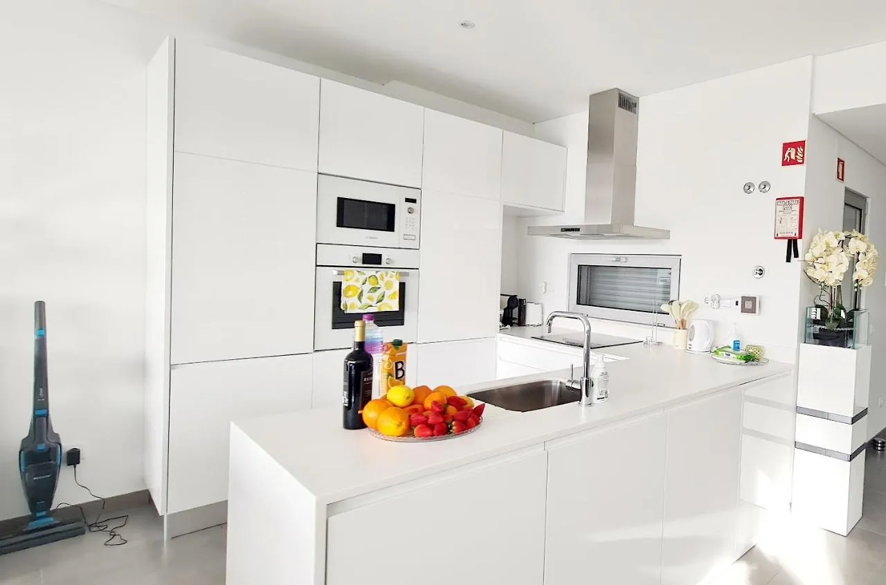 Villa Modern Design البوفيرا